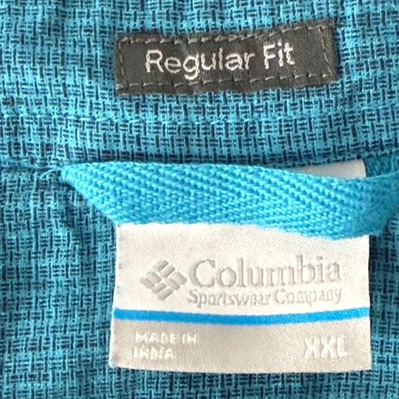 Columbia Men's Casual Button Up Blue & Black Short Sleeve Shirt Size XXL - Picture 3 of 4